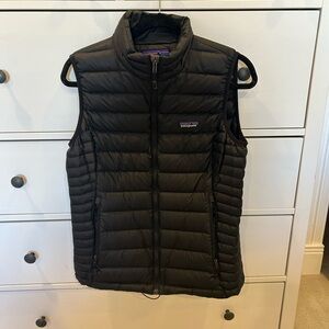Patagonia Black Puffer Vest